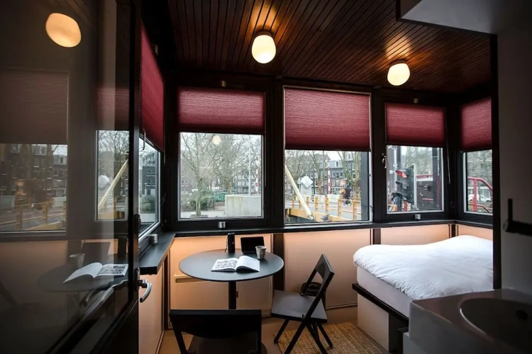 Double Apartment with canal view
