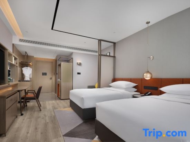 Quadruple Suite