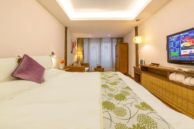 Standard Double room with garden view