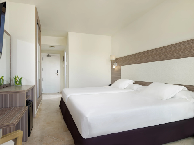 H10 Cambrils Playa