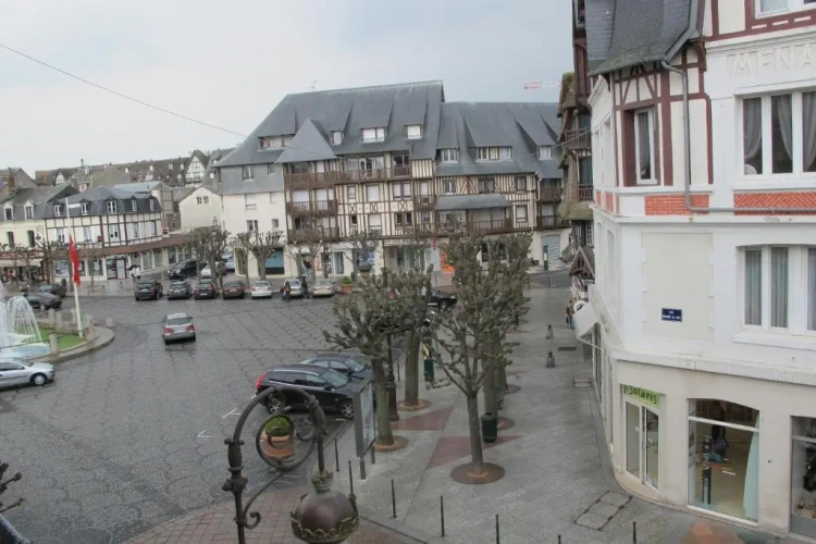 Double Duplex Apartment