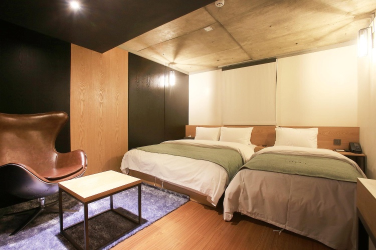 Premium Twin room