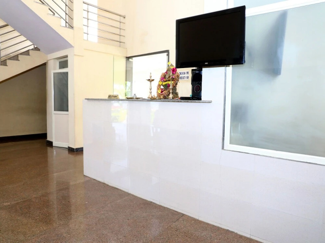 OYO 13893 Stay Simple Brindavan Resort