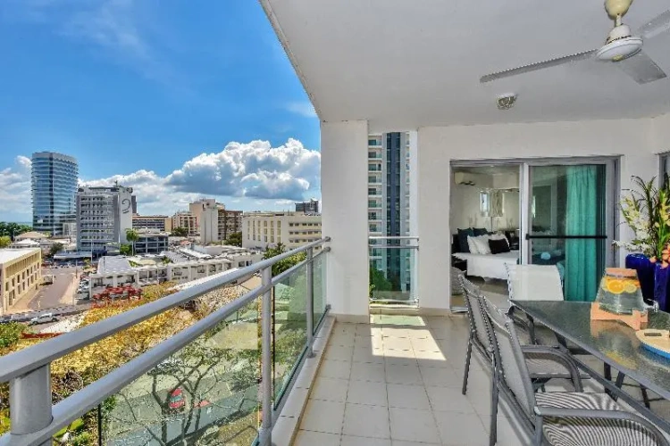 1 Bedroom Apartment with balcony