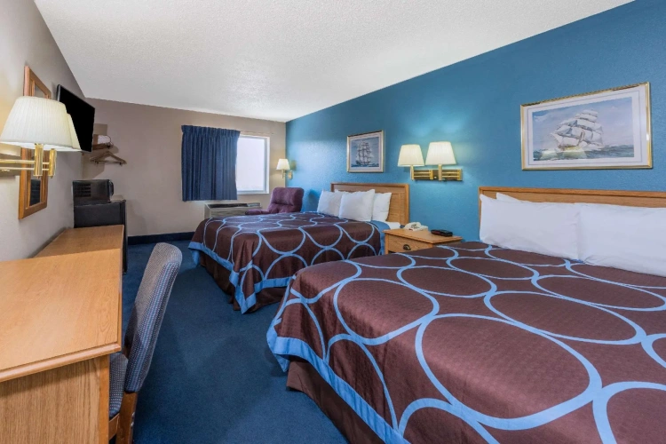 Standard Quadruple room
