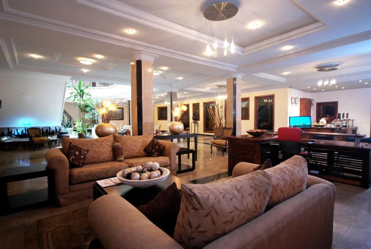 Planet One Hotel & Wellness