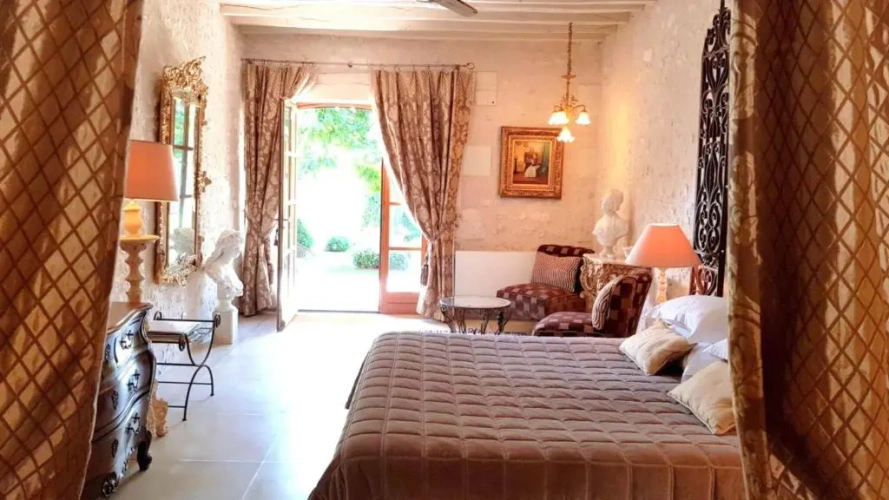 Deluxe Double Suite