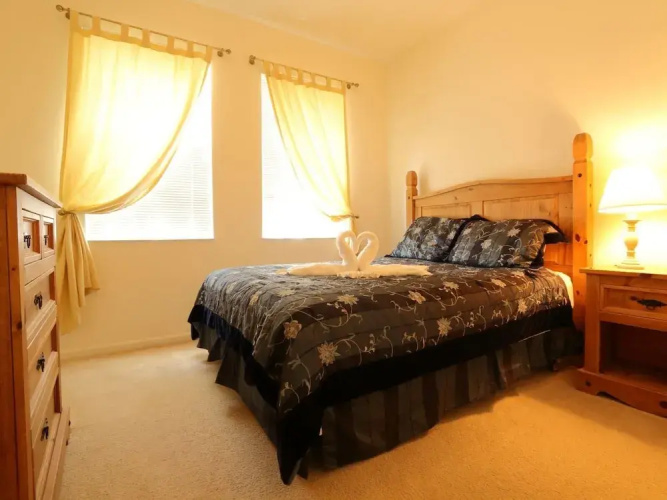 4 Bed 2245