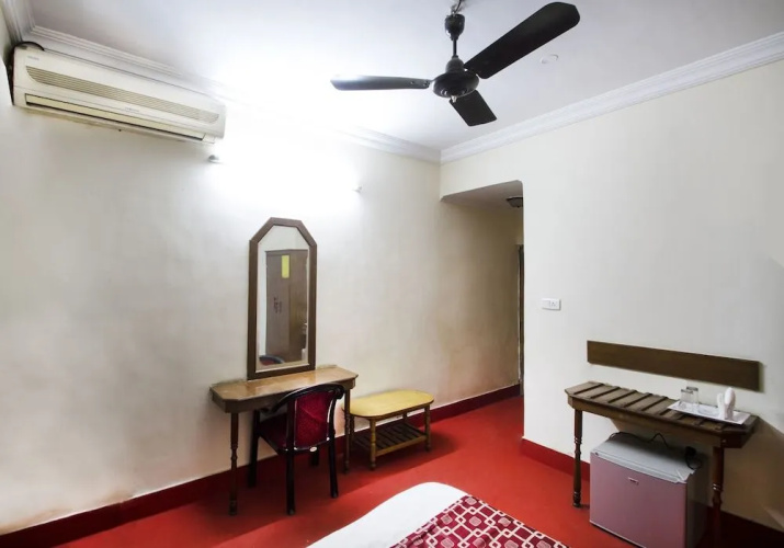 Hotel Rainbow Sapphire