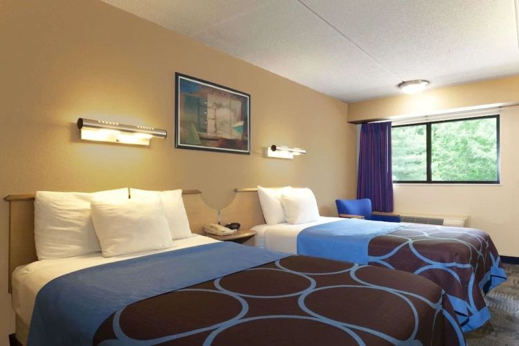 Standard Quadruple room with balcony
