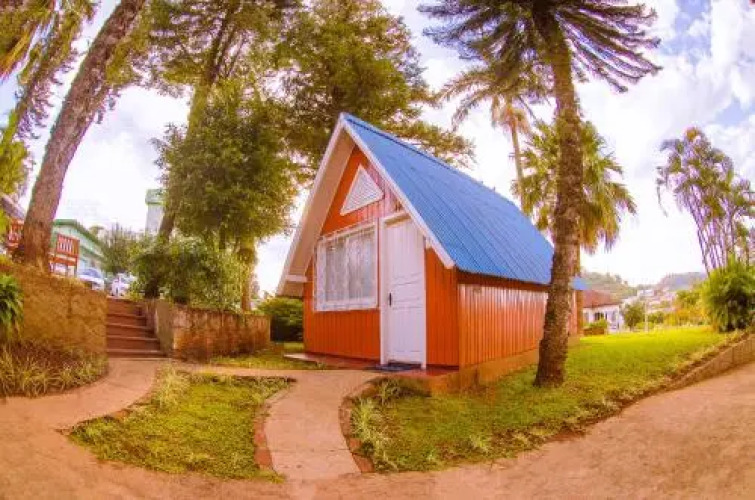 Oasis HotelHotel Overview