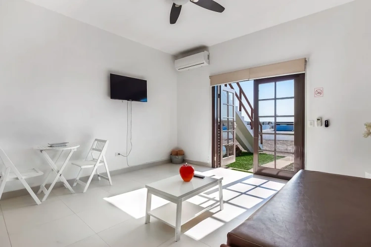 Double Junior Suite with partial ocean view