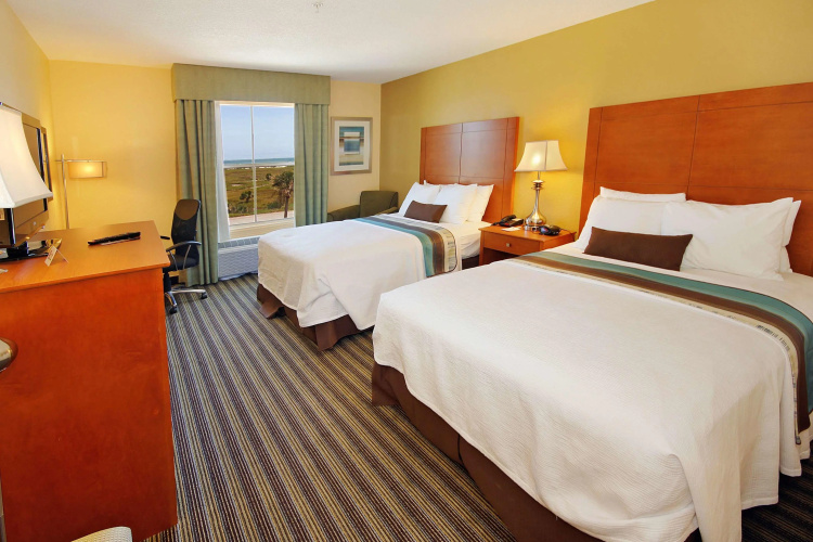 Best Western Plus Seawall Inn & Suites By The Beach