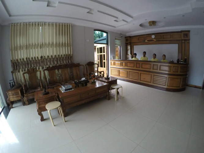 Golden Guest Hotel