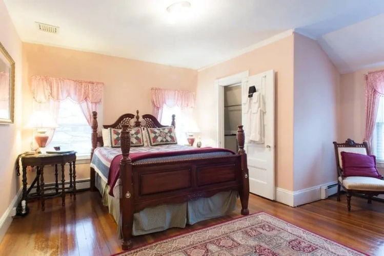 2 Bedrooms Suite