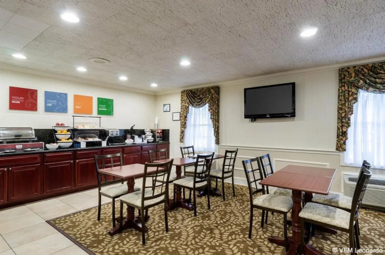 Comfort Inn Auburn-Worcester photo 28