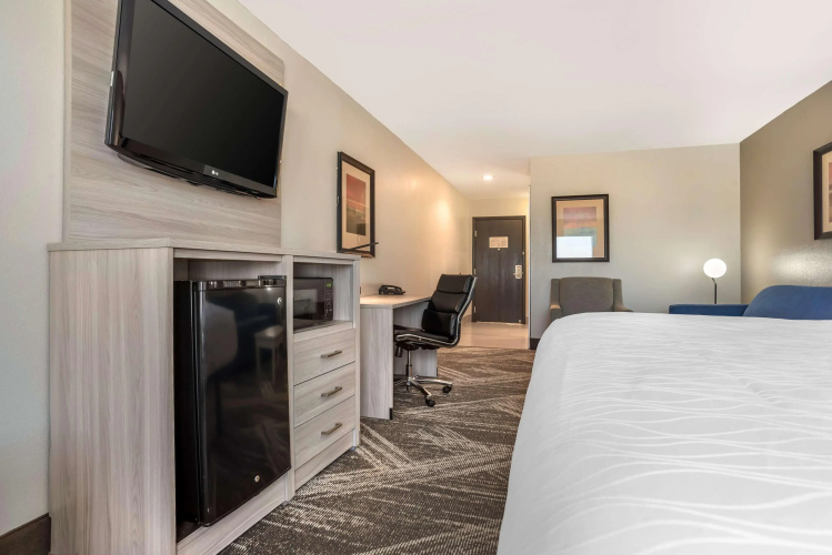 Best Western Plus Jackson Downtown Coliseum