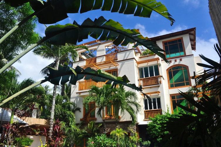 Boracay Beach Club - Malay
