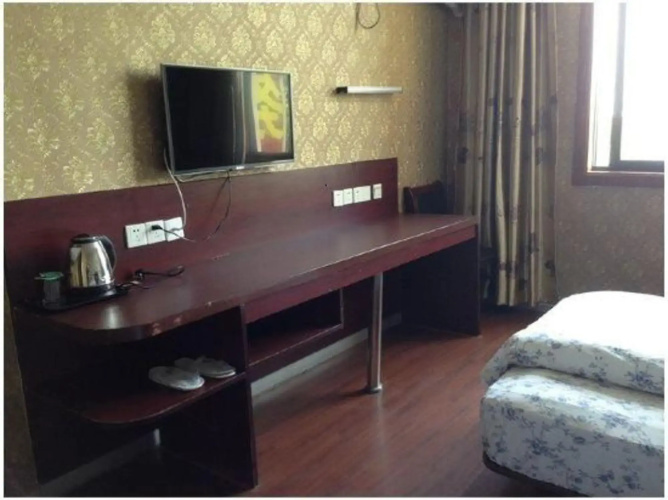 Luojing Business Hotel