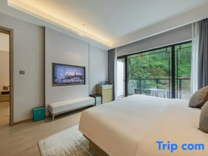 Triple Suite