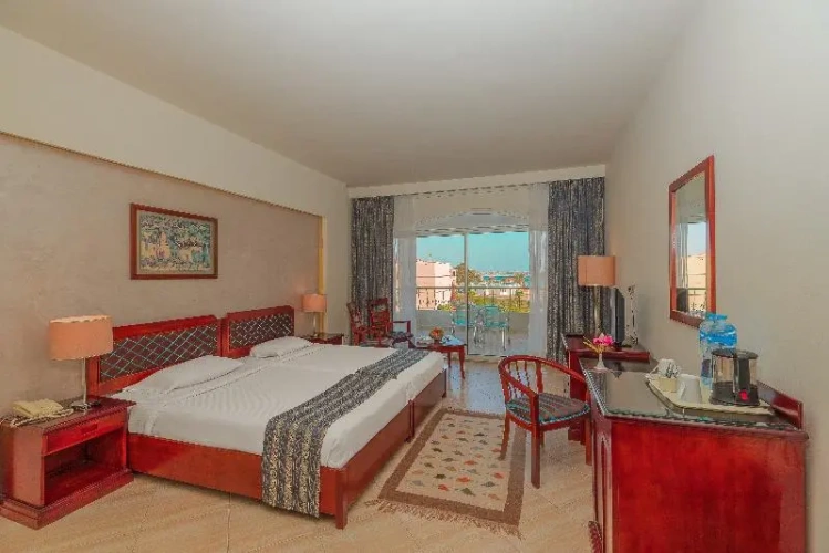 Standard Double room with garden view