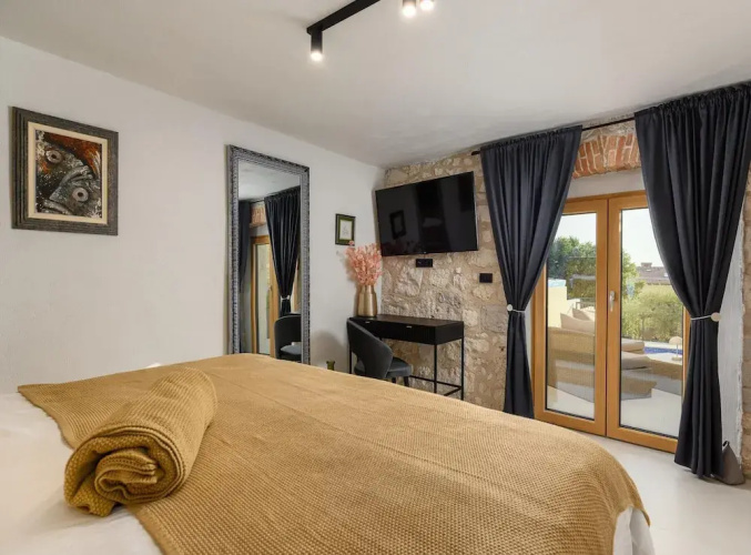 Beautiful Apartment With View
