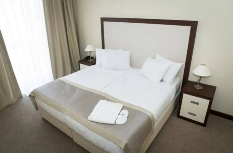Black Mount Hotel
