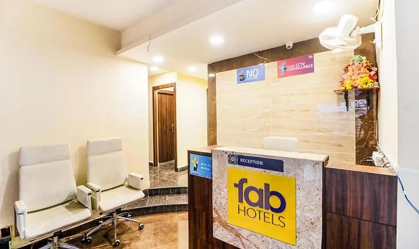 Fabhotel Carnival