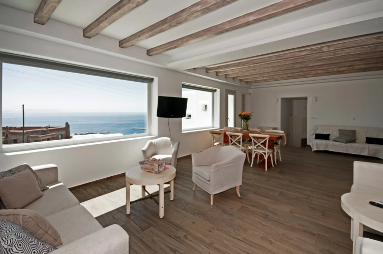 Fraskoula’s View