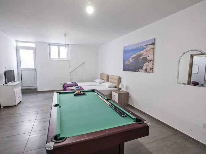 5 Bedrooms Villa with balcony