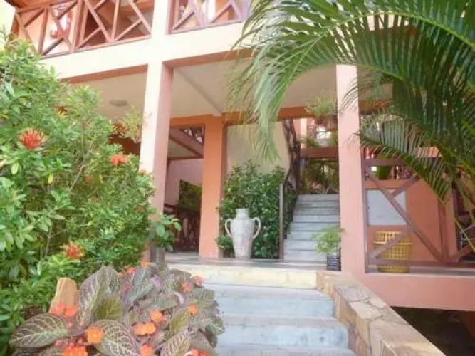 2 Bedrooms Quadruple Family Suite with courtyard view