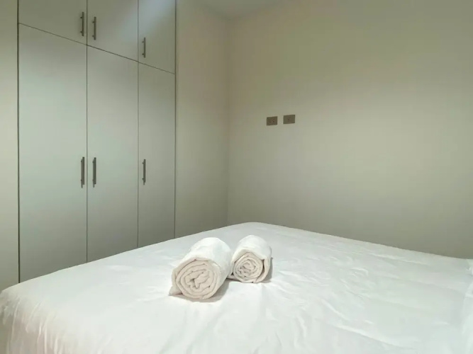 w Captivating 2BR With Balcony in Miraflores