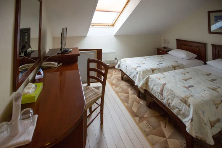 Фотография номера гостиницы 40-й Меридиан яхт-клуб