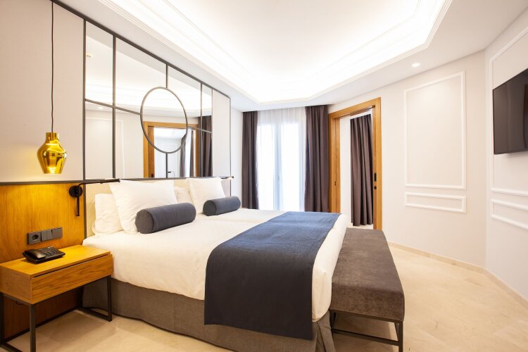 Grupotel Playa de Palma Suites & SpaOver view