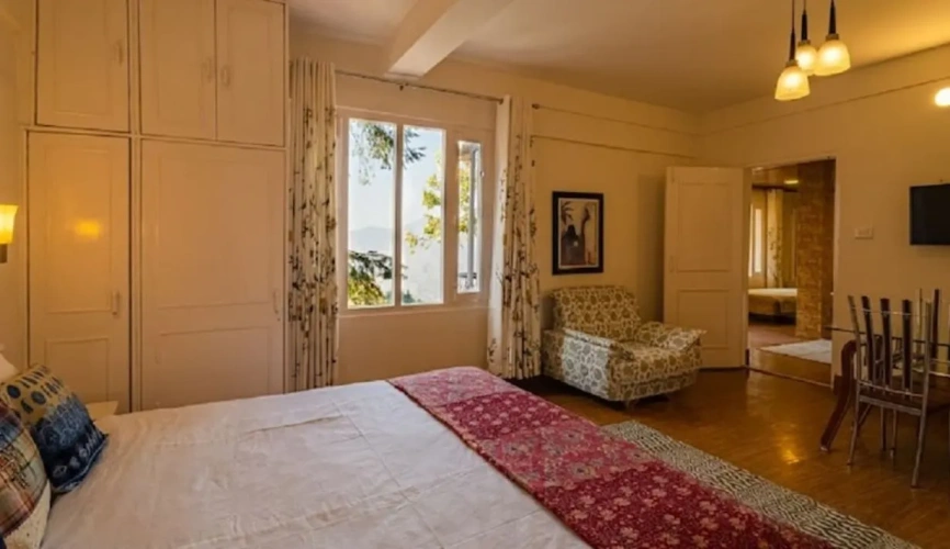 2 Bedrooms Luxury Cottage with balcony and with view