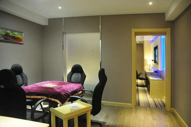 Shengjingyijia Hotel