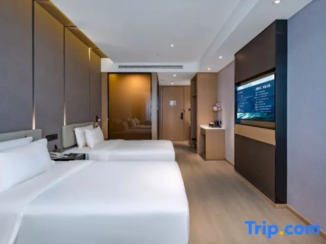 Standard Double room with river view