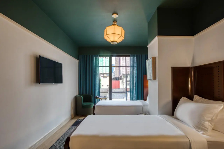 The Chow Kit - an Ormond Hotel