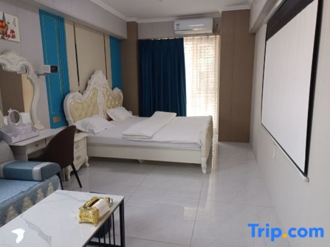 2 Bedrooms Suite