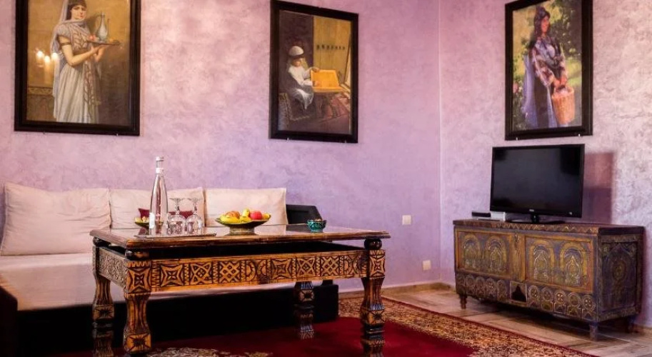 Riad  Ksar Aylan