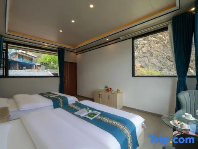 Standard Double room with mountain view