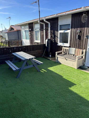 Modern One Bedroom Chalet With Central Heating