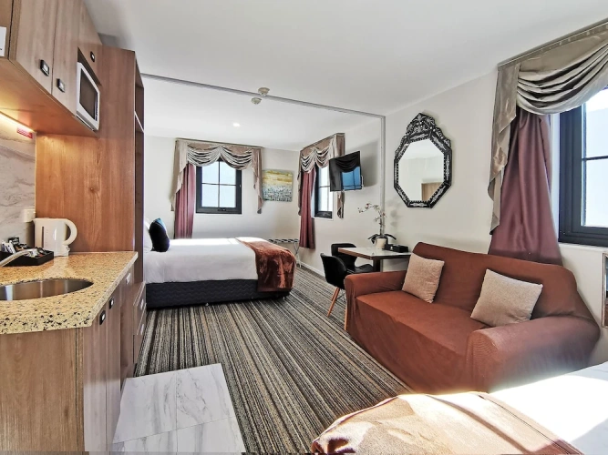 Business Family Apartment