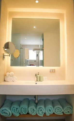 Luxurious Condo Steps From The Beach E1 Los Corales Playa Bavaro
