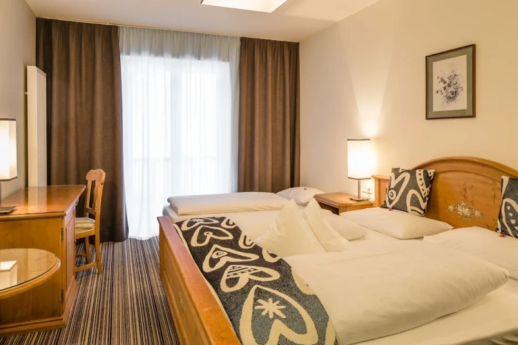 Classic Double room with balcony