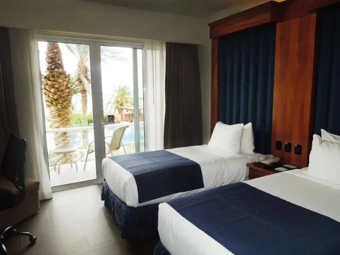 Costa Baja Resort & Spa