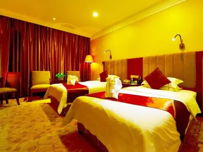 Ghina Fung Hotel