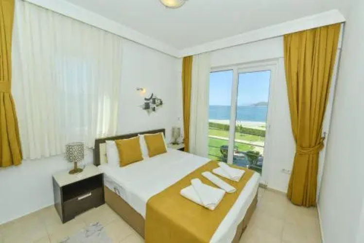 Saros Apartments Calls Beach