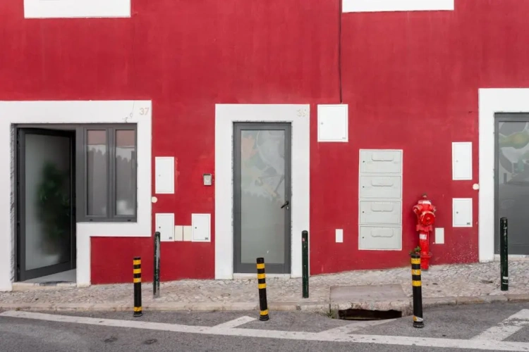 3 Bedrooms Apartment