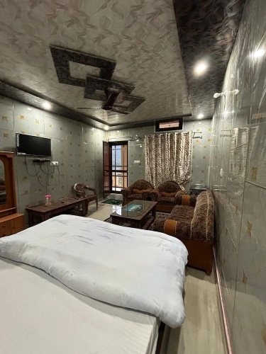 Comfort room